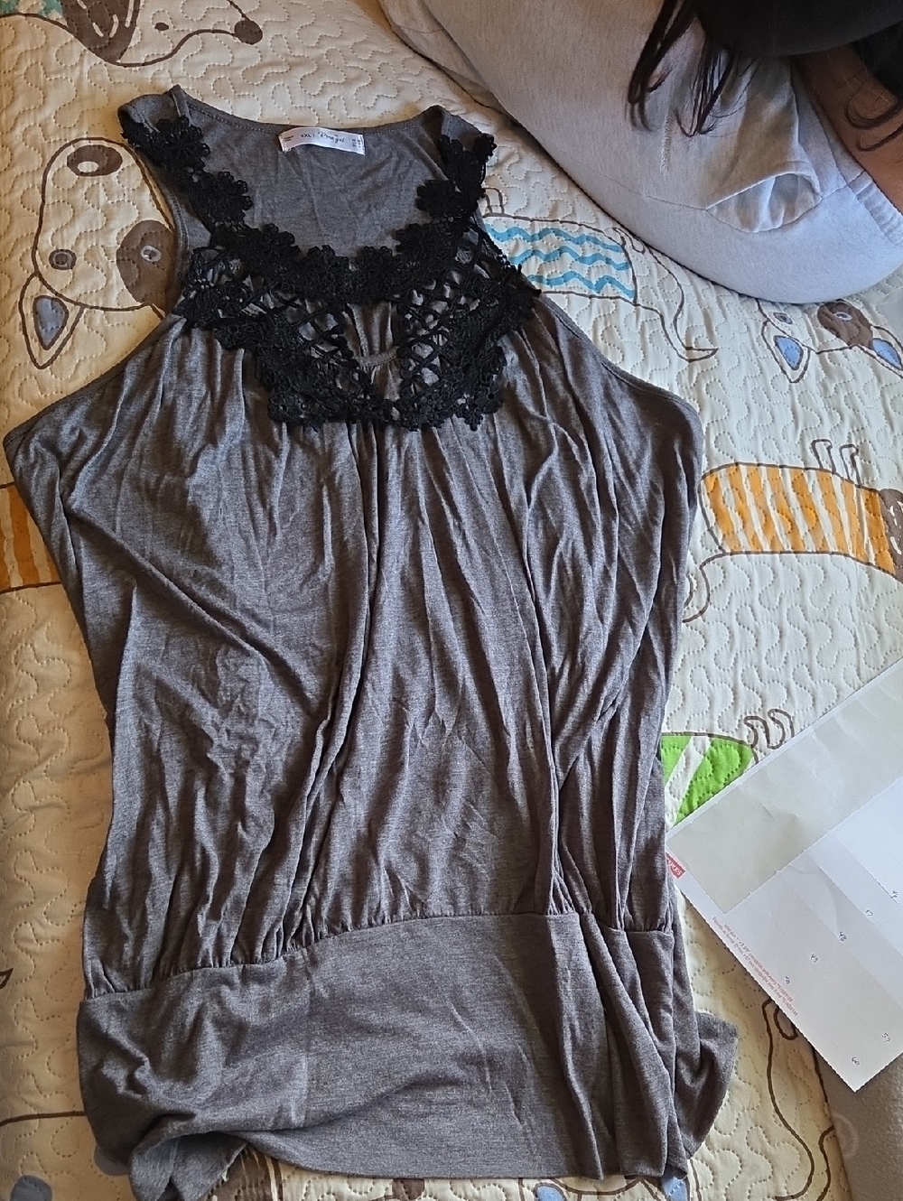 Rosegal Gray Sleeveless Tank with Black Crochet Yoke